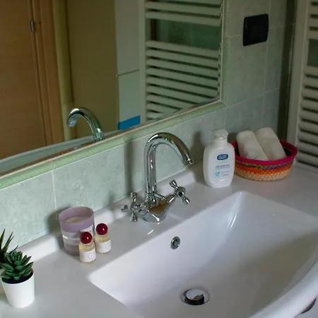 Maison Luisa Bed & Breakfast Robilante